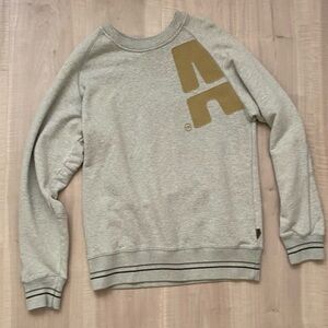 unknown brand, thick soft crewneck sweater